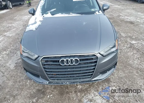 2015 Audi A3 2.0T Premium из США, поврежденный, VIN WAUEFGFF3F1001216